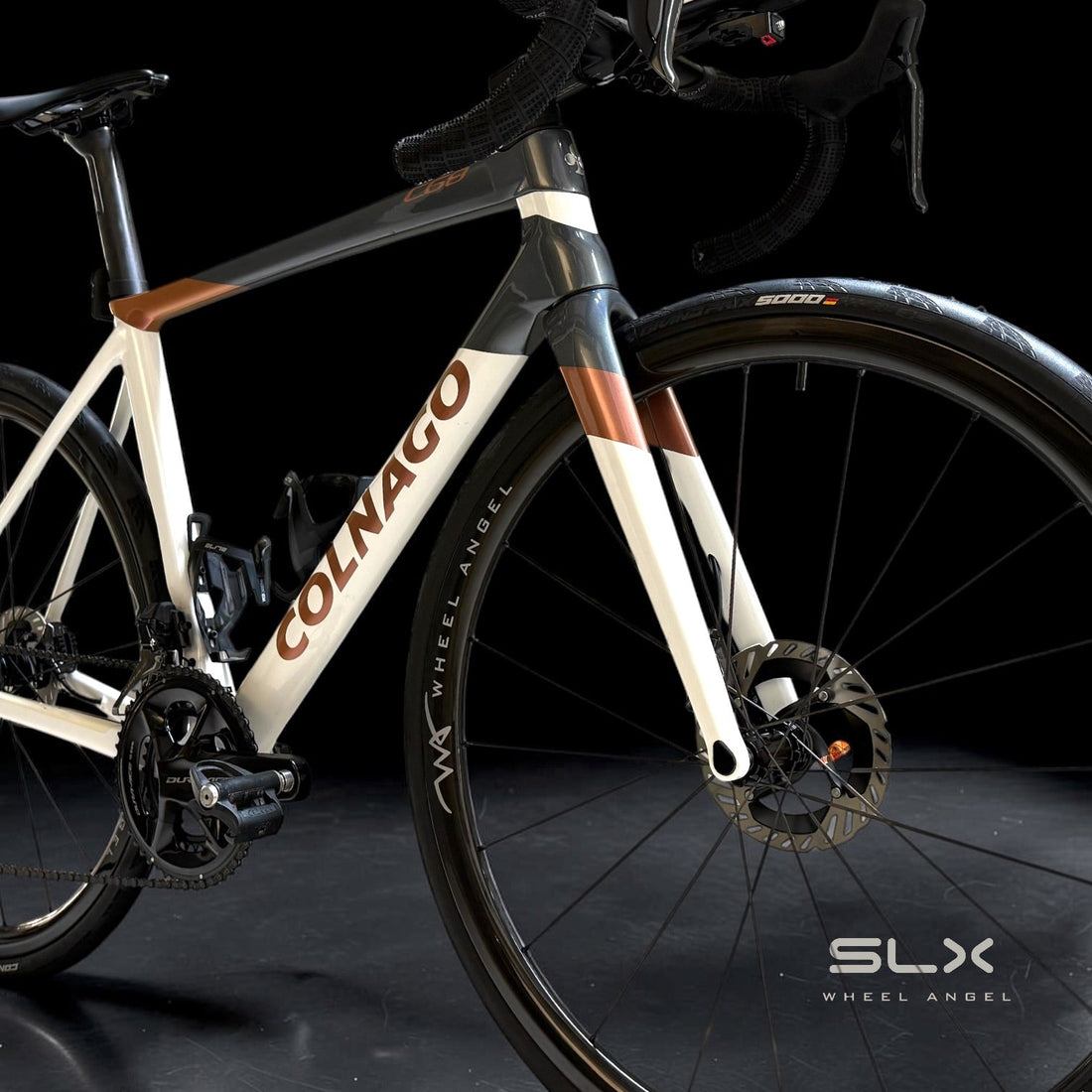 Wheel Angel SLX Climber ultra lightweight disc brake carbon wheelset on Colnago