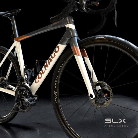 Wheel Angel SLX Climber ultra lightweight disc brake carbon wheelset on Colnago
